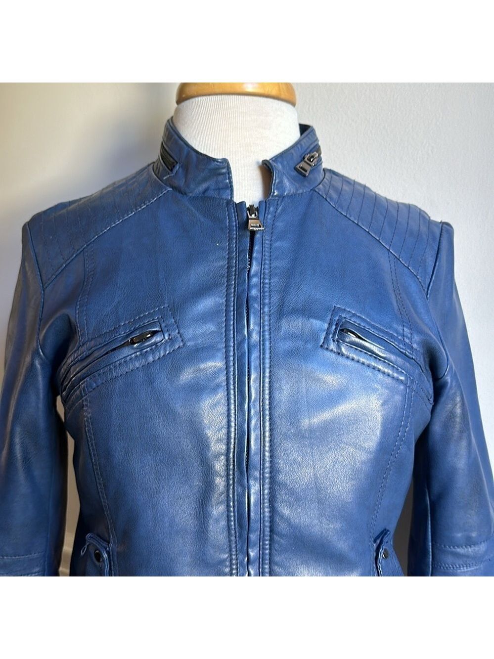 Collezione Italian Faux leather Blue Moto Style Jacket Size Small EUC
